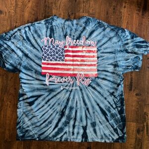 Love & Pineapples and Other patriotic shirt bundle.